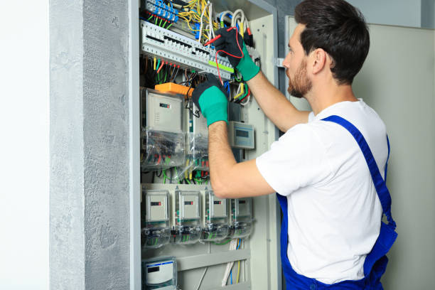 Best Emergency Electrical Repair  in Clark Mills, NY